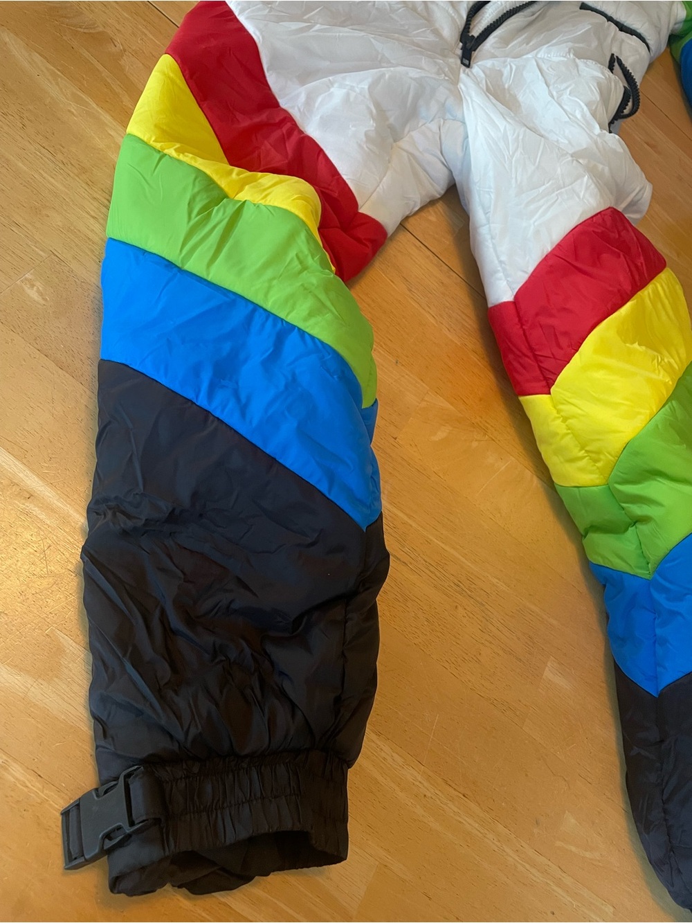 dELiA*s NWT Rainbow White Puffer Snowsuit 🌈 Size Small - Picture 3 of 10